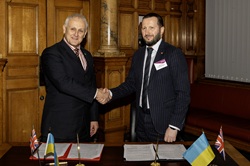 Signing Ukraine Memorandum of Understanding