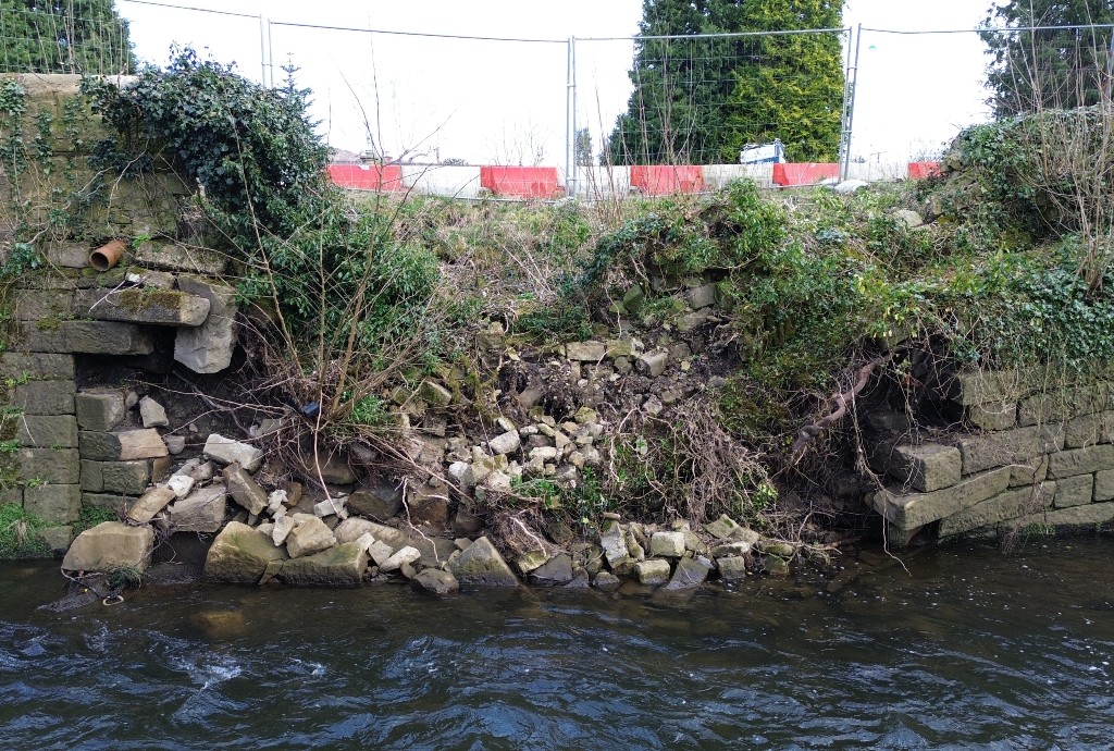 The collapsed retaining wall at Mytham Bridge (2)