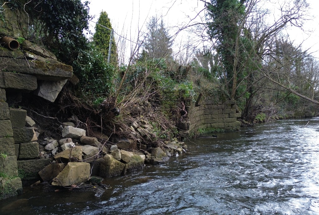 The collapsed retaining wall at Mytham Bridge (3)