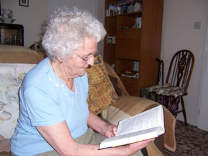 Home Library Service user